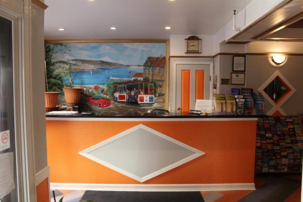 Layne Hotel image 12